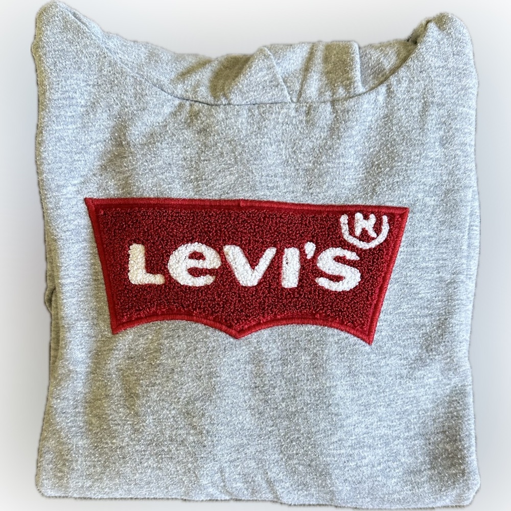 Levi’s boys/girls hoodie size Medium gray